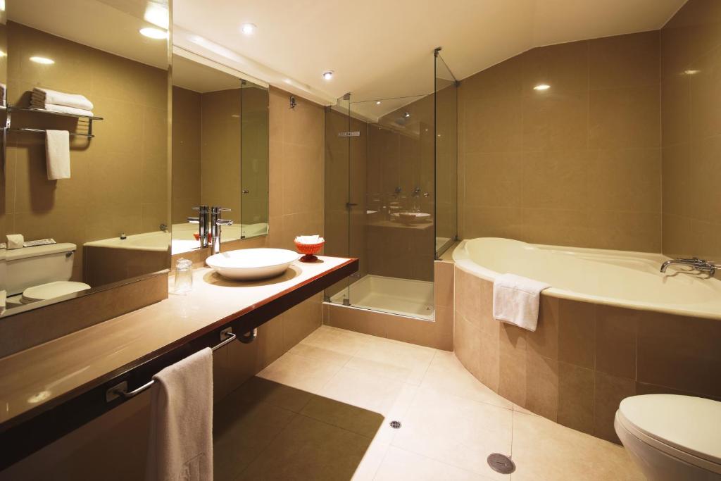 Double / Twin Room - Image 1