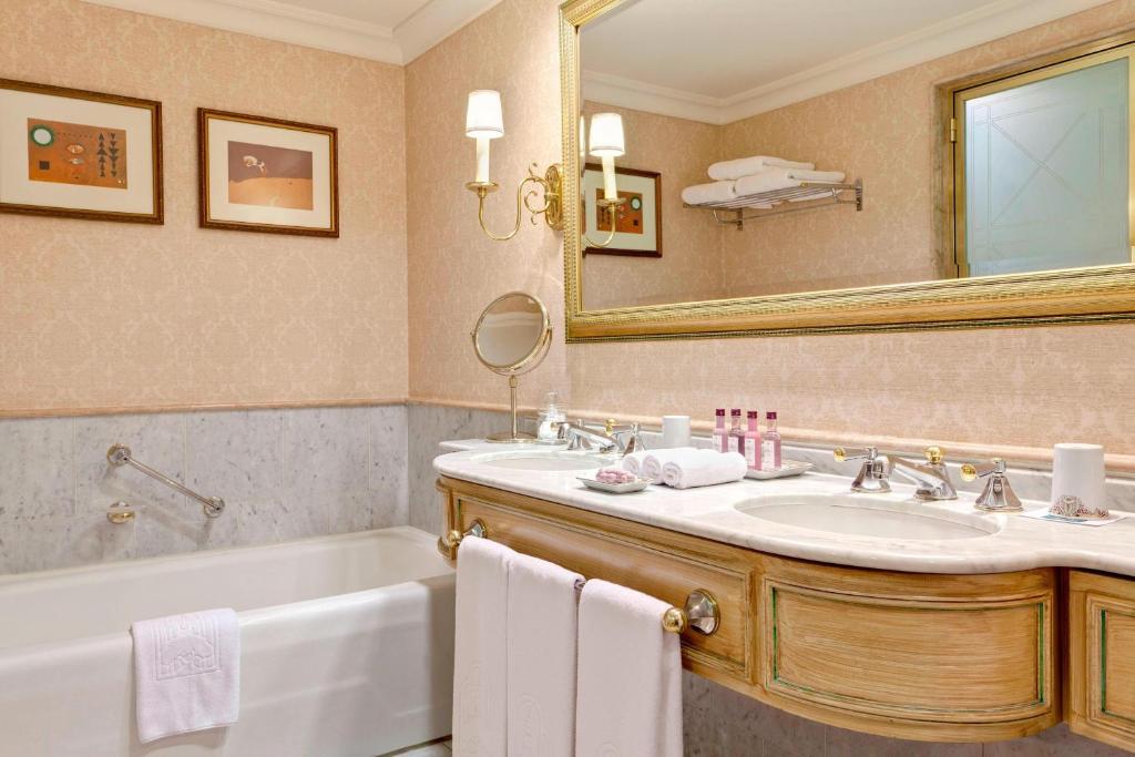 Grand Deluxe Twin (2 beds) room - Image 3