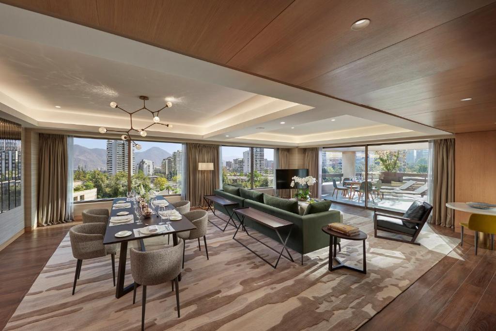 Grand Terrace Suite - Image 2